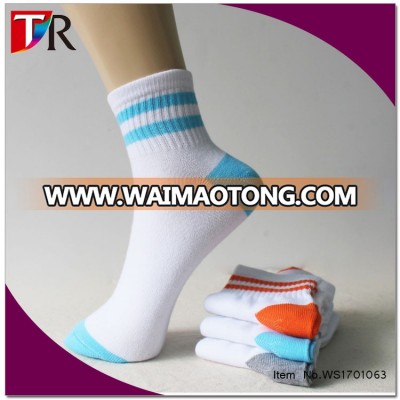 socks manufacturer custom men and women crew cotton sport compression socks